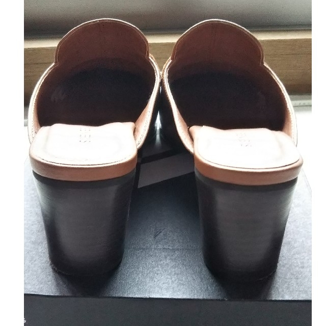 ベルメゾン(ベルメゾン)のBENEBISベネビス 本革 バックレス ローファーミュール  23.5 2E レディースの靴/シューズ(ハイヒール/パンプス)の商品写真