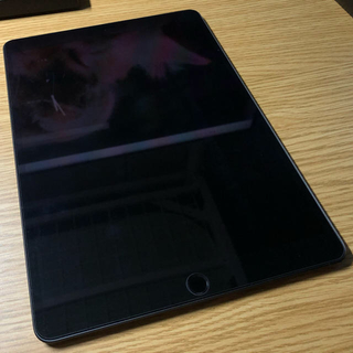 アップル(Apple)のiPad Air3 (タブレット)
