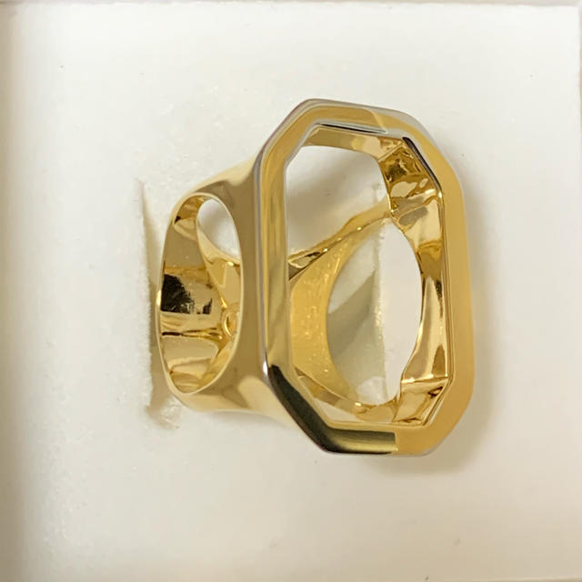 Maison Martin Margiela(マルタンマルジェラ)の新品 メゾンマルジェラ マルタンマルジェラ ゴールドリング 真鍮 13-14号 メンズのアクセサリー(リング(指輪))の商品写真
