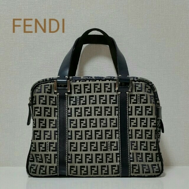 《最終価格》FENDI　フェンディ.ハンドバック