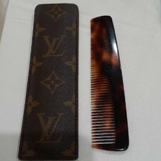 LOUIS VUITTON - 美品 ルイヴィトン ヘアコーム の通販 by あこたん's