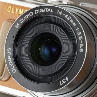 オリンパス(OLYMPUS)の極上美品！動画に最適です！可愛いパンケーキレンズ！オリンパス14-42mm EZ(レンズ(ズーム))