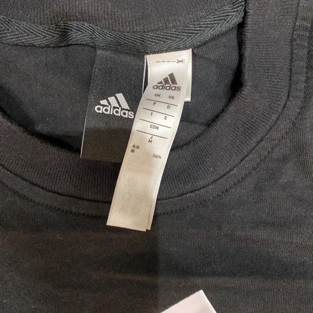 adidas(アディダス)のアディダス　tシャツ  ロゴtシャツ  adidas ナイキ　ノースフェイス レディースのトップス(Tシャツ(半袖/袖なし))の商品写真