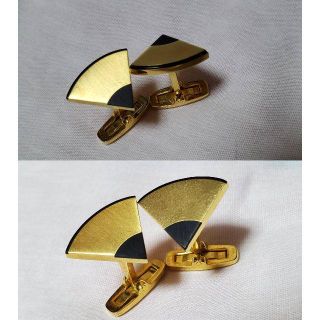 正規レア イヴサンローラン YSL トライアングル アローカフス 2カラー