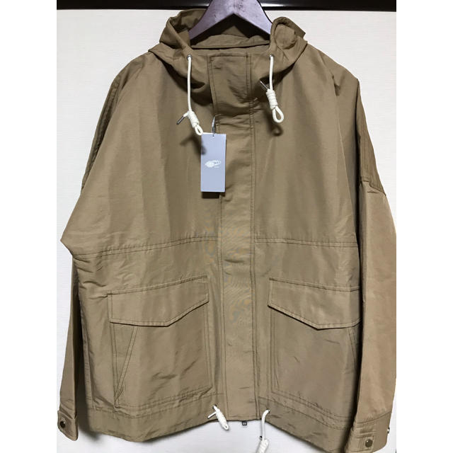 BEAMS マウンテンパーカー 新品 値下げ コート