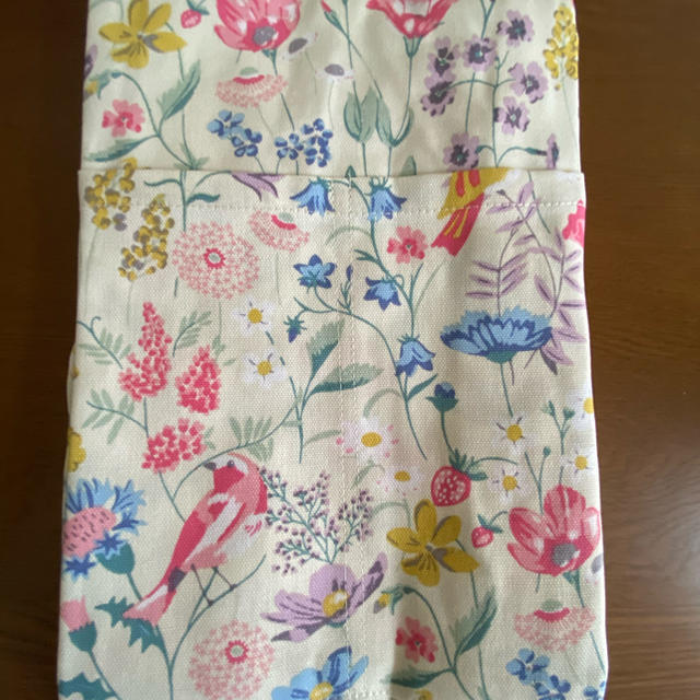 Cath Kidston(キャスキッドソン)のキャスキッドソン　エプロン　新品 インテリア/住まい/日用品のキッチン/食器(その他)の商品写真