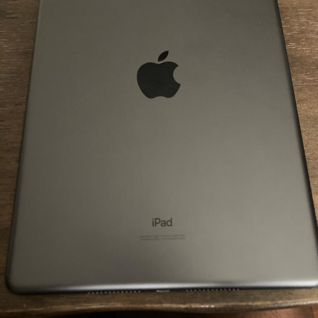 【美品】iPad 10.2インチ（第7世代）ケース付きです。 2