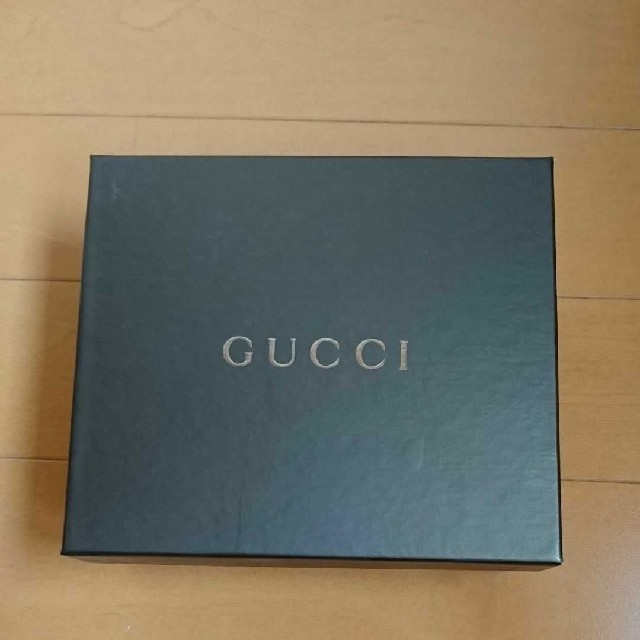 Gucci(グッチ)のGUCCIの空き箱 レディースのバッグ(ショップ袋)の商品写真