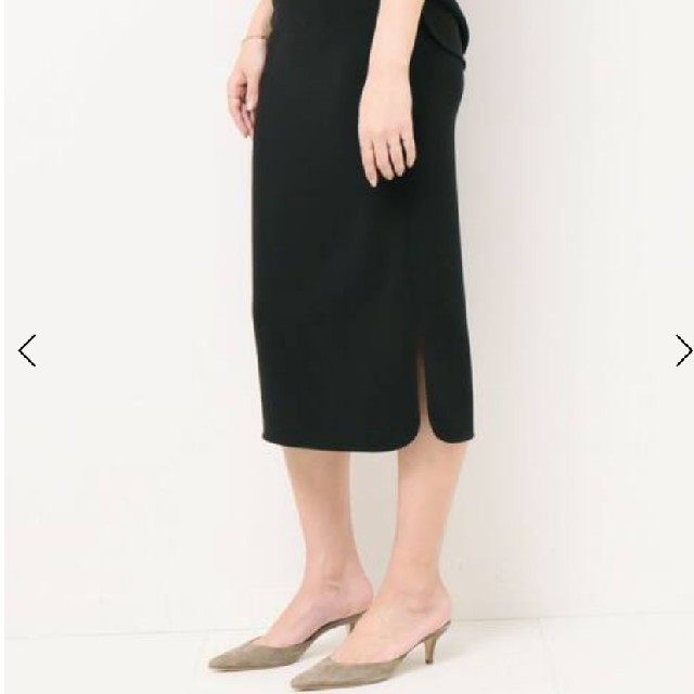 DEUXIEME CLASSE(ドゥーズィエムクラス)の新品タグ付きMUSEトリアセジョーゼットペンシルスカート黒34 レディースのスカート(ひざ丈スカート)の商品写真