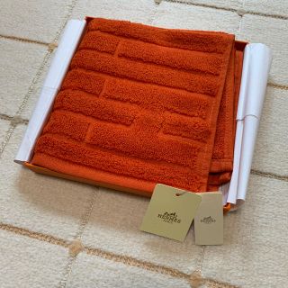 エルメス(Hermes)の10日まで限定お値下げ‼︎HERMES ハンドタオル　orange 箱無し(タオル/バス用品)