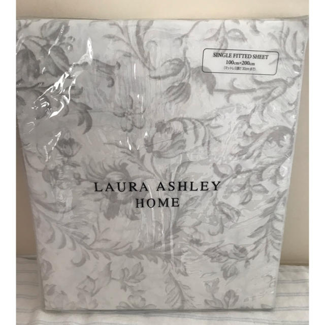 LAURA ASHLEY(ローラアシュレイ)の完売！ローラアシュレイシングルベッドフィッテッドシーツ　アイアンワークス インテリア/住まい/日用品の寝具(シーツ/カバー)の商品写真