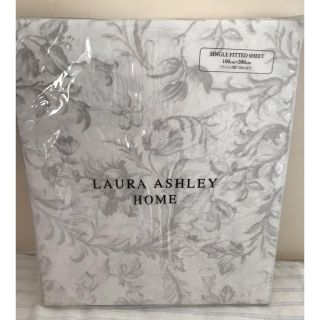 ローラアシュレイ(LAURA ASHLEY)の完売！ローラアシュレイシングルベッドフィッテッドシーツ　アイアンワークス(シーツ/カバー)