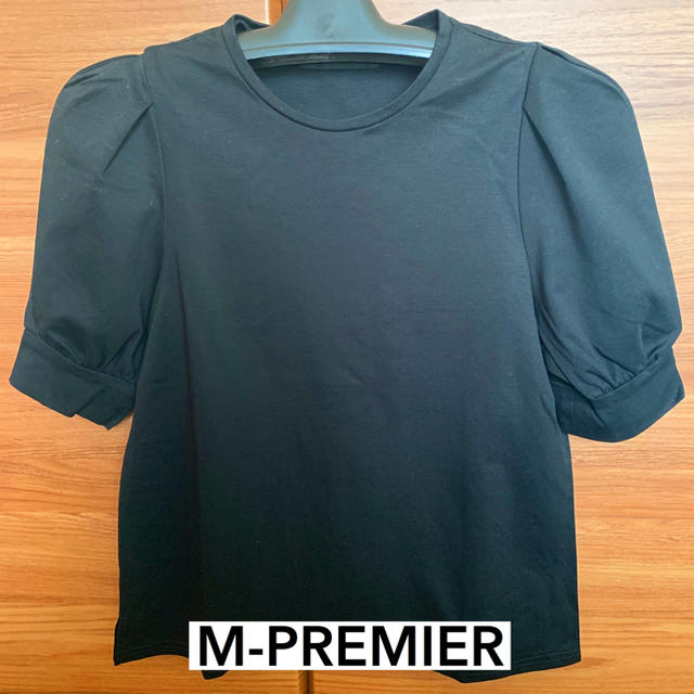 M-premier(エムプルミエ)の【美品】M-PREMIER トップス レディースのトップス(カットソー(半袖/袖なし))の商品写真