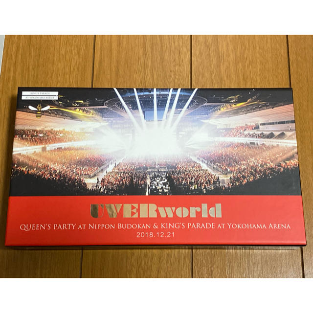 SONY(ソニー)のUVERworld　2018．12．21　Complete　Package　-Q エンタメ/ホビーのDVD/ブルーレイ(ミュージック)の商品写真