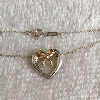 《超美品》レア！Tiffany & Co ハート&リボンネックレス