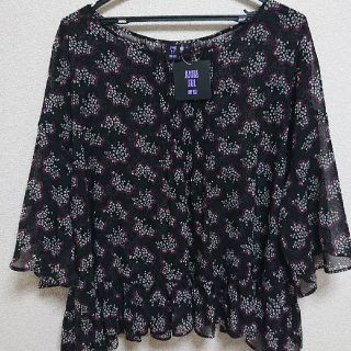 ユニクロ(UNIQLO)のANNA SUI×UNIQLOコラボ チュニック  ブラウス 七分 花柄(シャツ/ブラウス(長袖/七分))