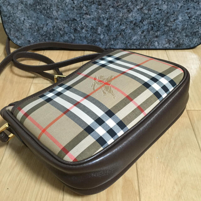 BURBERRY - 2点目半額☆Burberry☆ショルダーの通販 by ♡洋服以外 ...