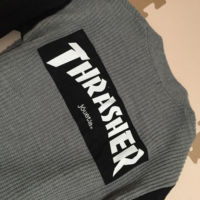 jouetie(ジュエティ)のjouetie×THRASHER ニット レディースのトップス(カーディガン)の商品写真