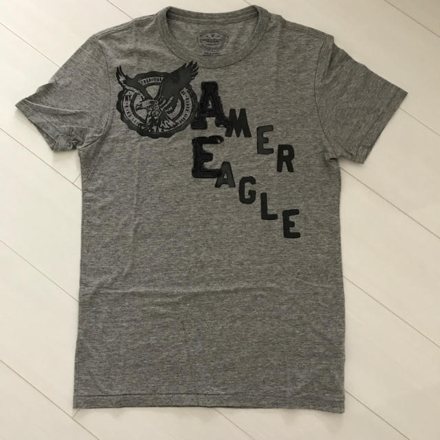 American Eagle(アメリカンイーグル)のアメリカンイーグル　Tシャツ メンズのトップス(Tシャツ/カットソー(半袖/袖なし))の商品写真