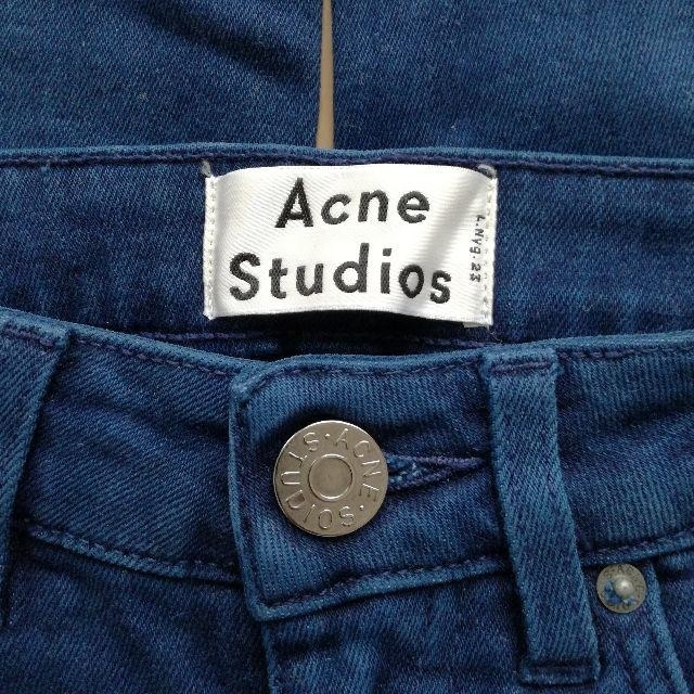 ACNE(アクネ)のAcne Studios/アクネ ストゥディオズ スキニーパンツ(25インチ) レディースのパンツ(スキニーパンツ)の商品写真