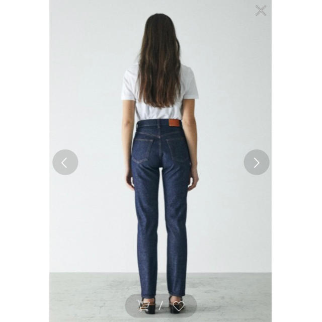 moussy(マウジー)の新品　PLAIN JEANS STRAIGHT SLIM 25inch SLY レディースのパンツ(デニム/ジーンズ)の商品写真