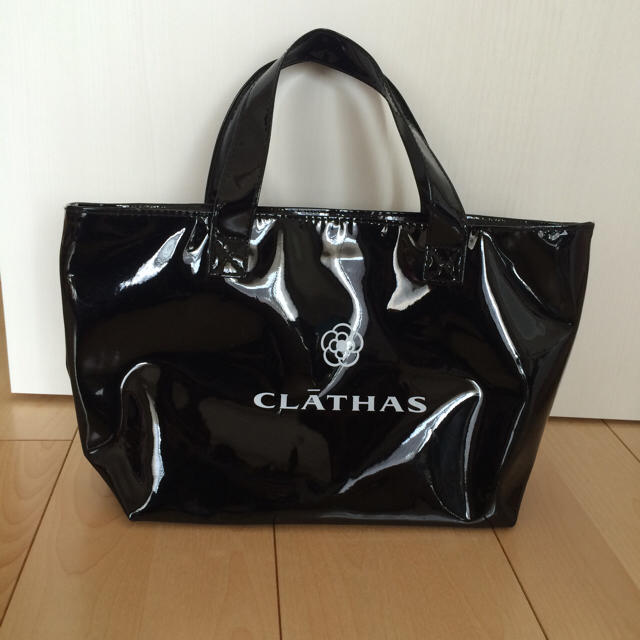 CLATHAS(クレイサス)のクレイサス＊エナメルバッグ レディースのバッグ(ハンドバッグ)の商品写真