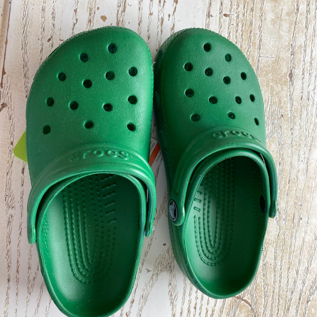 crocs(クロックス)のほぬ様 専用 キッズ/ベビー/マタニティのキッズ靴/シューズ(15cm~)(サンダル)の商品写真