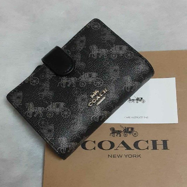 ライトゴールド⏹️サイズ【新品】コーチ COACH 二つ折り財布  F87936