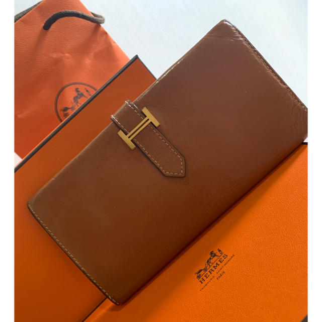 Hermes(エルメス)のエルメス◆ベアン　ゴールド×ゴールド メンズのファッション小物(長財布)の商品写真