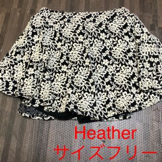 ヘザー(heather)のHeather ヘザー　花柄スカート　サイズフリー(ミニスカート)