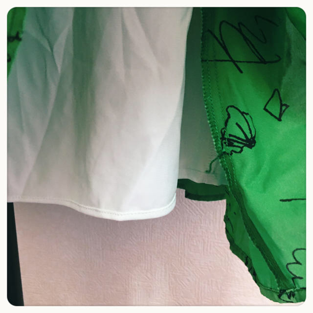 日本製✧︎stola.]サテンスカート ギャザースカート 緑色 履き心地良い