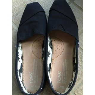 トムズ(TOMS)のTOMS スリッポン 25 US 8(スリッポン/モカシン)