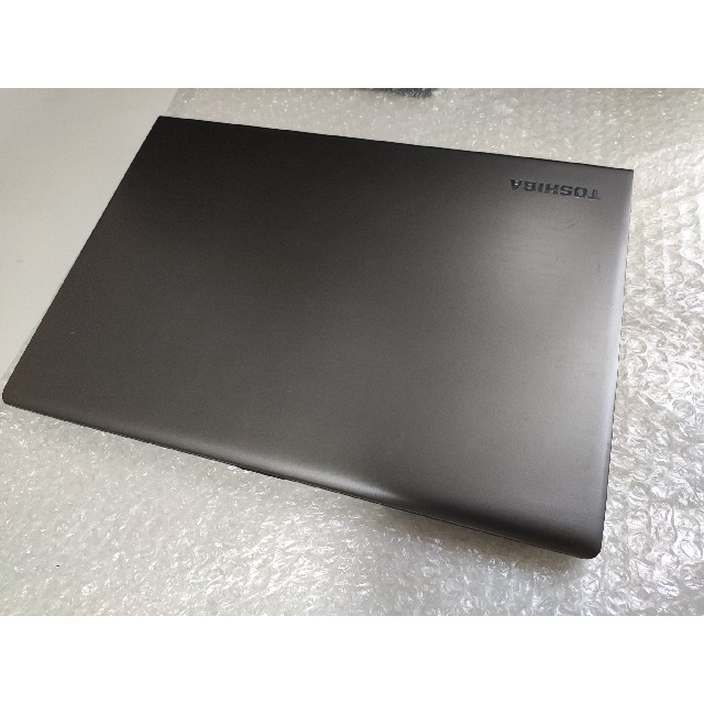 ☆特価！超軽量☆dynabook R63/P