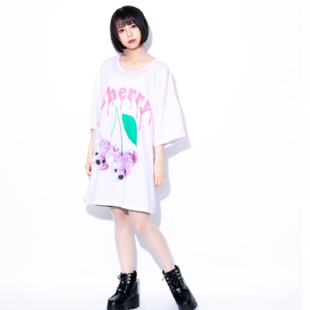MILKBOY(ミルクボーイ)のTRAVAS TOKYO Cherry bear BIG Tee 新品未開封　 メンズのトップス(Tシャツ/カットソー(半袖/袖なし))の商品写真