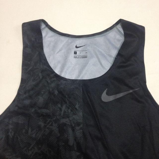 NIKE(ナイキ)の【Sサイズ】NIKE 2019 Running Singlet【サンプル品】 スポーツ/アウトドアのランニング(ウェア)の商品写真