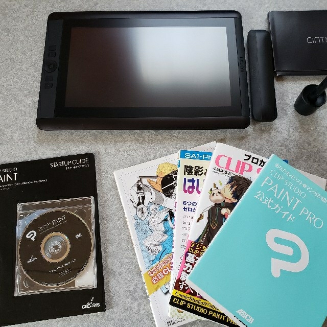 液晶ペンタブレットcintiq13HD DTK1300 (+お絵かきセット) 【特別送料
