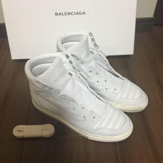 バレンシアガ(Balenciaga)の美品　BALENCIAGA スニーカー(スニーカー)