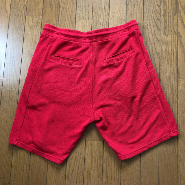 ZARA(ザラ)の送料込　美品　XL ZARA SHORT PANTS RED メンズのパンツ(ショートパンツ)の商品写真