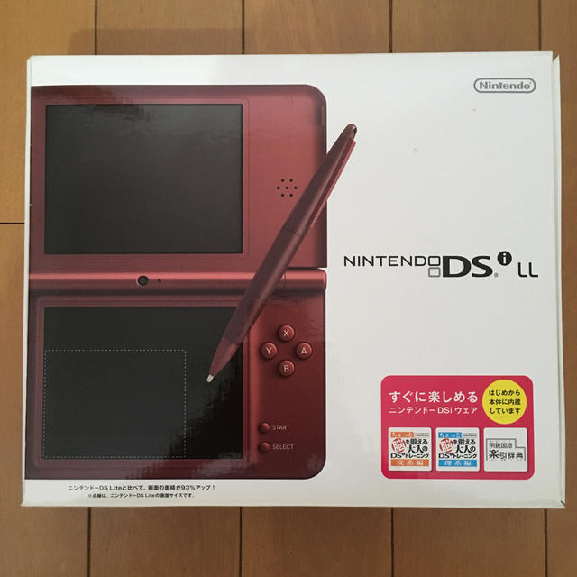 ニンテンドーDS(ニンテンドーDS)のNintendo ニンテンドー DSi  LL WINE RED 本体 エンタメ/ホビーのゲームソフト/ゲーム機本体(携帯用ゲーム機本体)の商品写真