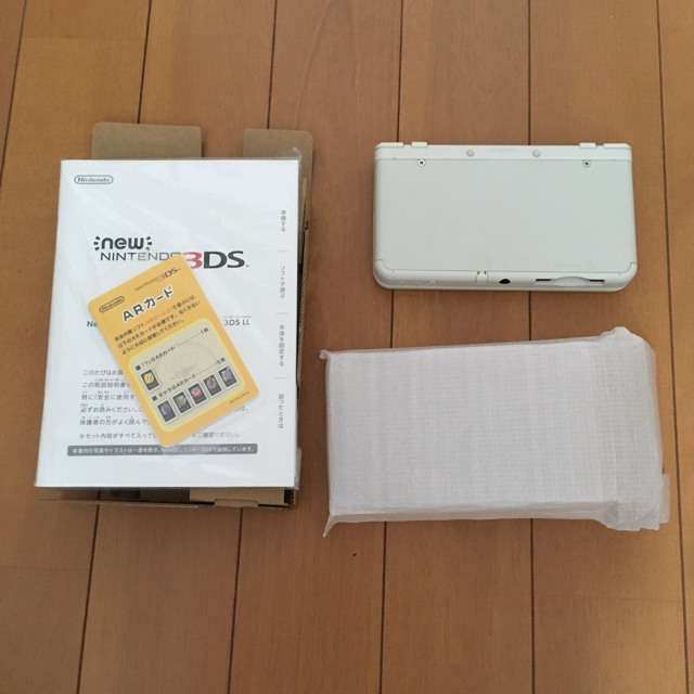 Nintendo 3DS NEW ニンテンドー 本体 ホワイト