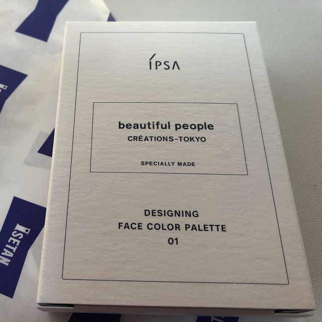 IPSA(イプサ)のIPSA デザイニングフェイスカラーパレット beautiful people コスメ/美容のベースメイク/化粧品(フェイスカラー)の商品写真