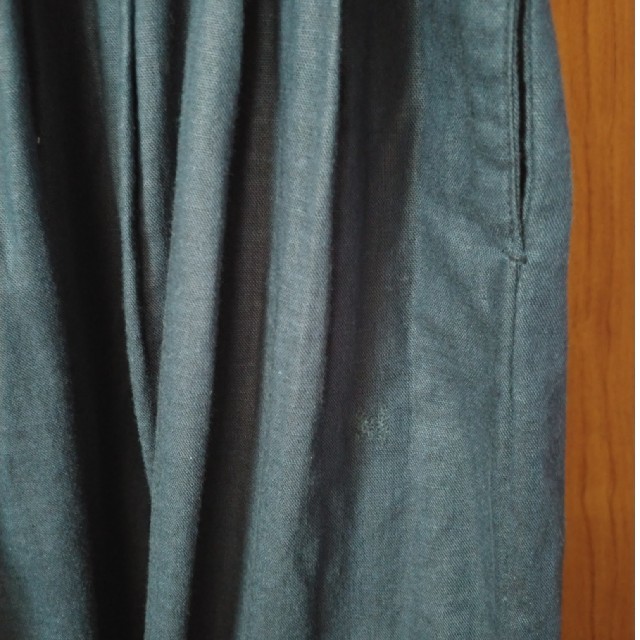 （ぺたん8728様専用）yantor　チンツ加工リネン混6タックパンツ メンズのパンツ(スラックス)の商品写真
