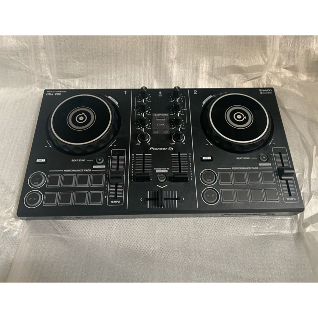 Pioneer(パイオニア)のPioneer ddj-200 未開封品 楽器のDJ機器(DJコントローラー)の商品写真