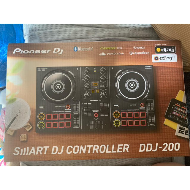 Pioneer(パイオニア)のPioneer ddj-200 未開封品 楽器のDJ機器(DJコントローラー)の商品写真