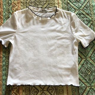 ザラ(ZARA)のZARA  トップス(カットソー(半袖/袖なし))