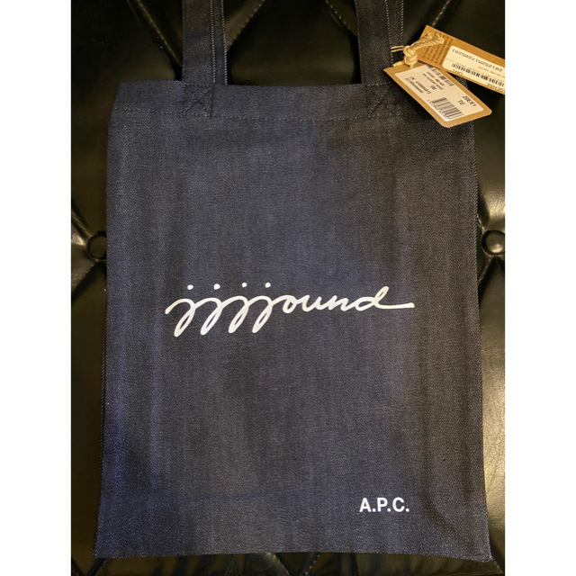 A.P.C(アーペーセー)の【新品未使用】A.P.C. x JJJJound コラボデニムトートバッグ メンズのバッグ(トートバッグ)の商品写真