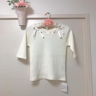 ジルバイジルスチュアート(JILL by JILLSTUART)の【🌷新品、未使用、タグ付き🌷】JILLSTUART のトップスです⑅◡̈*(カットソー(長袖/七分))