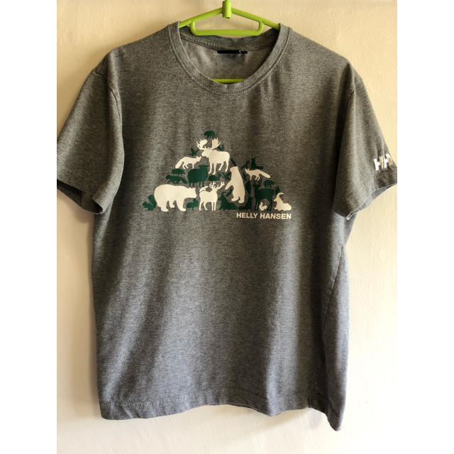 HELLY HANSEN(ヘリーハンセン)のヘリーハンセン　Tシャツ　グレー　ねずみ色 メンズのトップス(Tシャツ/カットソー(半袖/袖なし))の商品写真