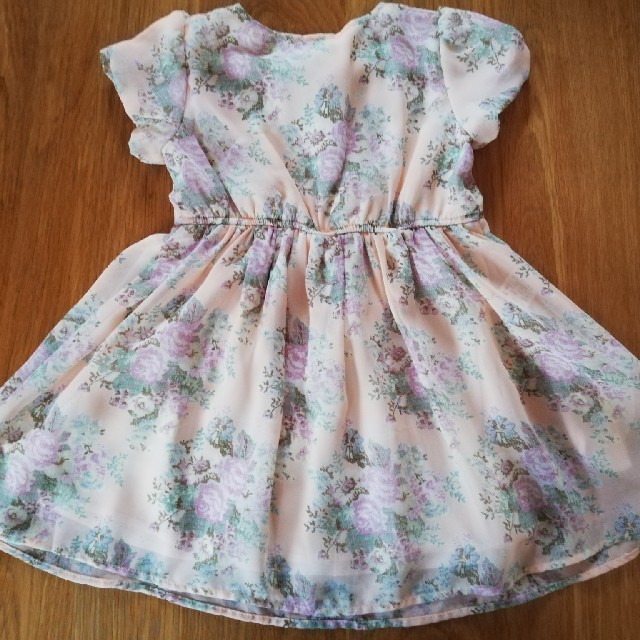 anyFAM(エニィファム)のエニィファム　ワンピース100 キッズ/ベビー/マタニティのキッズ服女の子用(90cm~)(ワンピース)の商品写真