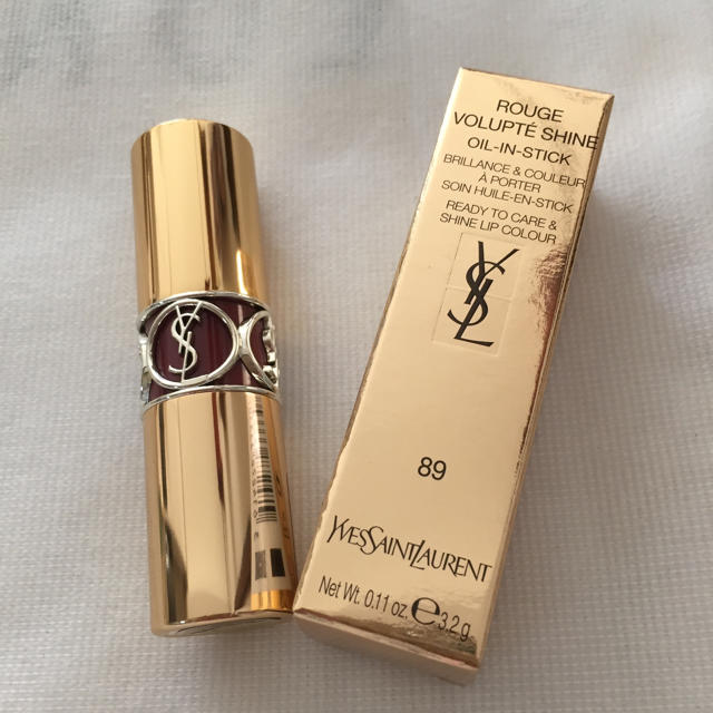 Yves Saint Laurent Beaute(イヴサンローランボーテ)のイヴサンローラン  ヴォリュプテシャイン＃89 ☆新品未使用 コスメ/美容のベースメイク/化粧品(口紅)の商品写真